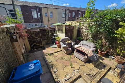2 bedroom terraced house for sale, Chester Street, Bury BL9
