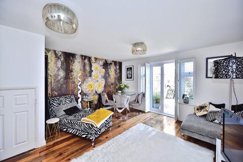 3 bedroom terraced house for sale, Brampton Field, Aylesford, ME20