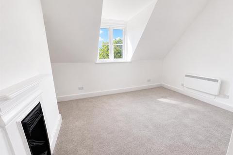 undefined, Crawley Ridge, Surrey GU15