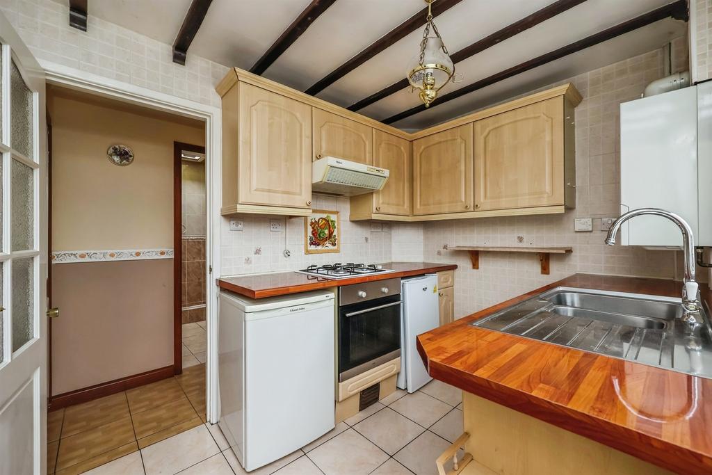 House in Nottingham, Nottinghamshire - View 3