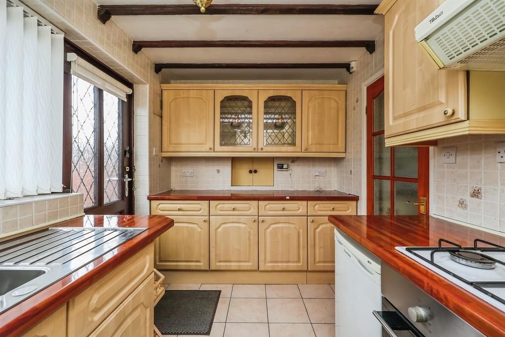 House in Nottingham, Nottinghamshire - View 5