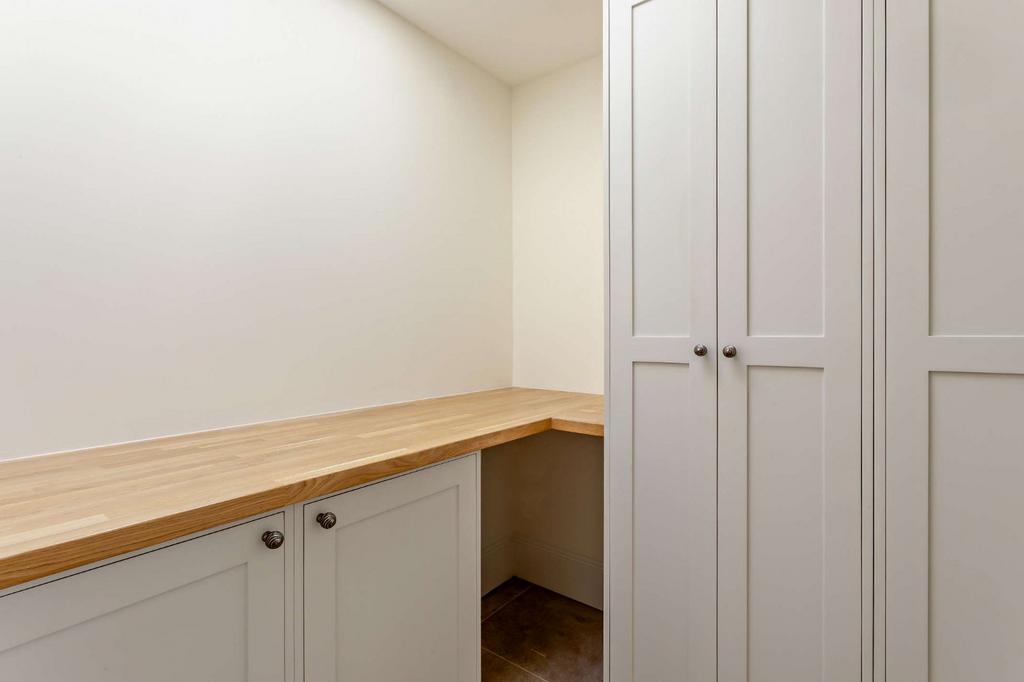House in Cambridge, Petersfield - View 5