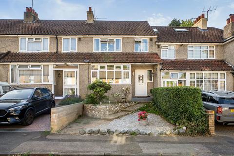 Milton Road, Caterham CR3