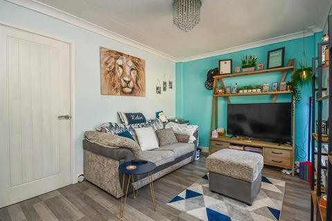2 bedroom end of terrace house for sale, 89 Millfields Way, Wombourne, Wolverhampton