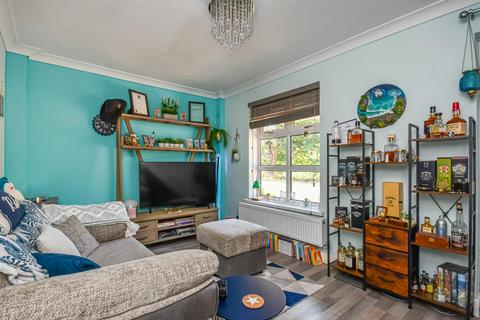 2 bedroom end of terrace house for sale, 89 Millfields Way, Wombourne, Wolverhampton