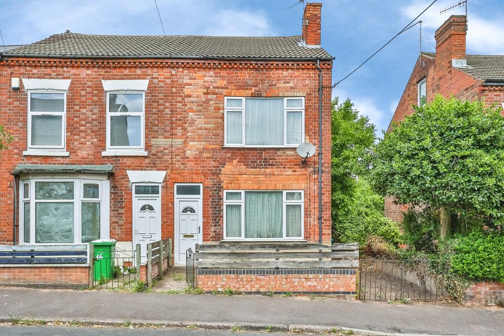 House in Nottingham, Nottinghamshire - View 2