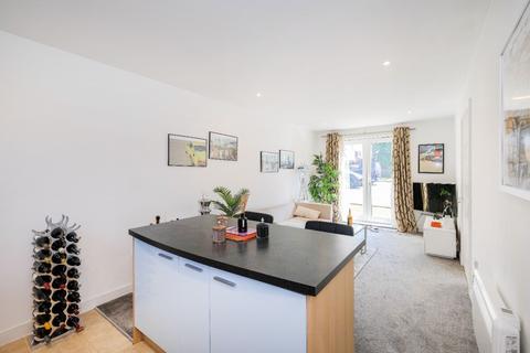 1 bedroom apartment for sale, Shore Point, 46 High Road, Buckhurst Hill, Essex, IG9