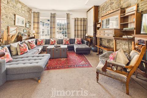 6 bedroom detached house for sale, The Old Dinas Arms, Quay Street, Lower Town