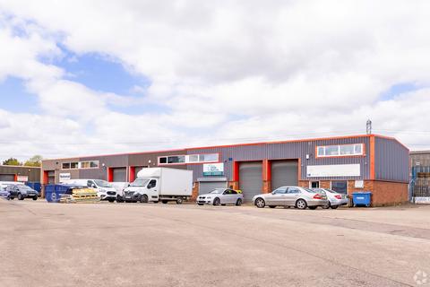 Industrial unit to rent, Unit 16 Ariane, Lichfield Road Industrial Estate Tamworth B79 7XF