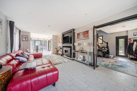4 bedroom detached house for sale, Hazelmere Road, Petts Wood, Orpington, BR5
