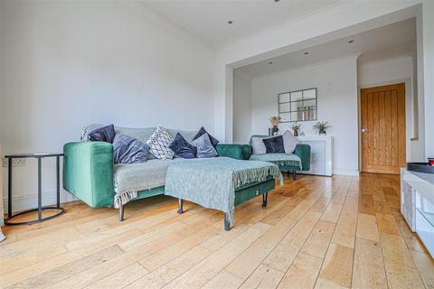 3 bedroom detached bungalow for sale, Belswains Lane, Hemel Hempstead, HP3