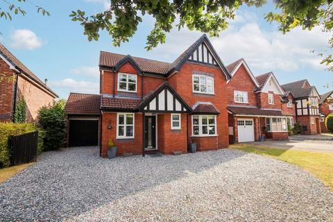 4 bedroom detached house for sale, White Hart Gardens, Hartford, CW8