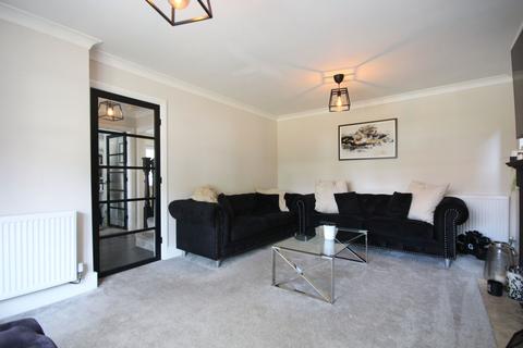 4 bedroom detached house for sale, White Hart Gardens, Hartford, CW8
