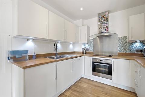 2 bedroom apartment for sale, Magellan Boulevard, London E16