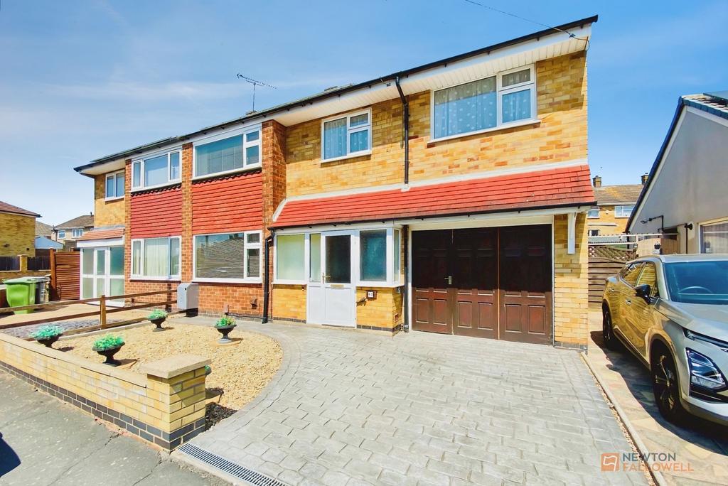 Dovedale Road, Thurmaston, LE4, Leicester