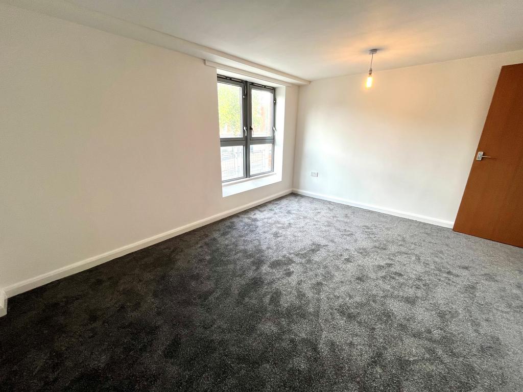 Apartment in Nottingham, Rainbow Quarter, St Ann's - View 3