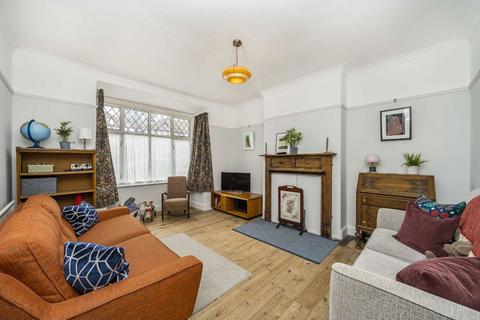 3 bedroom semi-detached house for sale, Linchmere Road, Lee