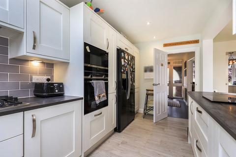 3 bedroom detached house for sale, Bowen Avenue, Lanesfield, Wolverhampton