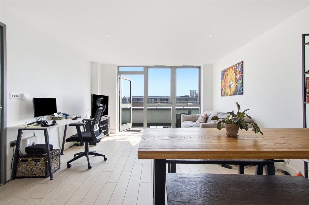 Apartment in London - View 3