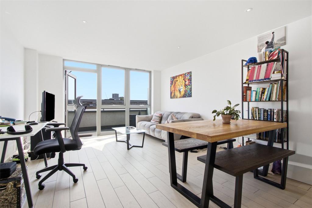 Apartment in London - View 4