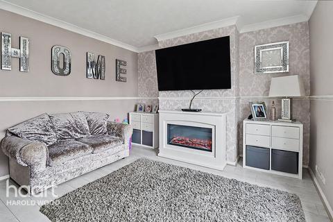 undefined, Montgomery Crescent, Harold Hill