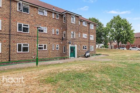 undefined, Montgomery Crescent, Harold Hill