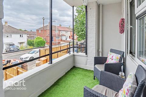 undefined, Montgomery Crescent, Harold Hill