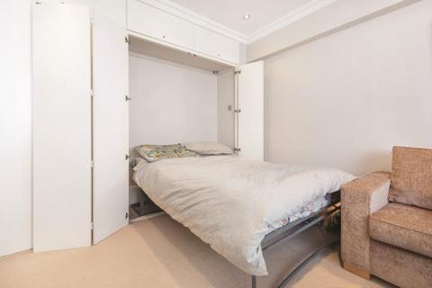 Studio to rent, Sloane Avenue, Chelsea SW3