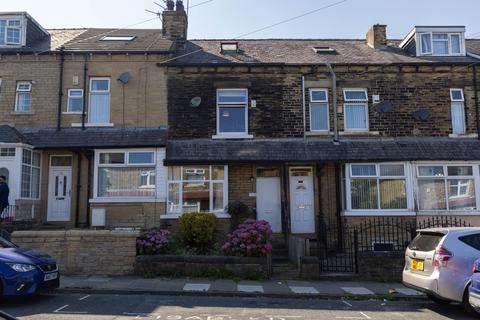 4 bedroom terraced house for sale, Hastings Avenue, Bradford
