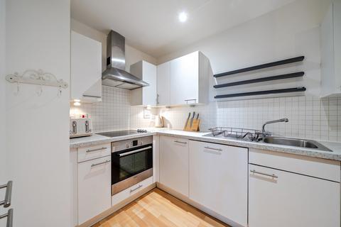 2 bedroom apartment for sale, East Dulwich Road, London