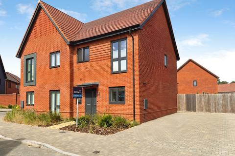 2 bedroom semi-detached house for sale, Paddock Way, Crowthorne, Berkshire