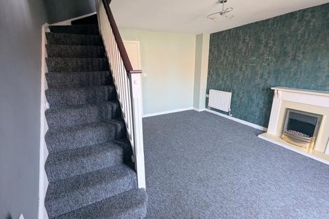 2 bedroom terraced house to rent, Southmoor Close, Darlington, DL1