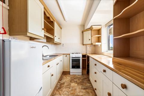 1 bedroom flat for sale, Knights Lane, Tiddington, Stratford-Upon-Avon