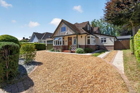 4 bedroom detached house for sale, Royston Road, Buntingford, SG9