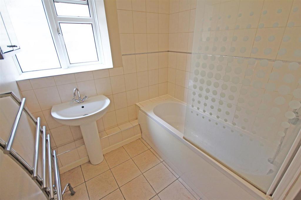 Apartment in Hove, Hangleton - More