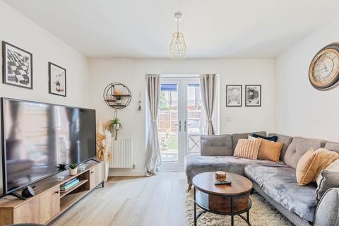 2 bedroom terraced house for sale, Gardeners Way, Southam, CV47