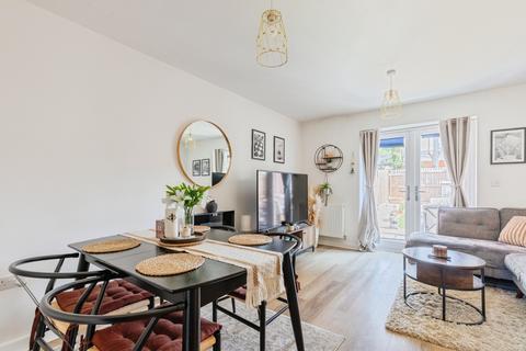 2 bedroom terraced house for sale, Gardeners Way, Southam, CV47