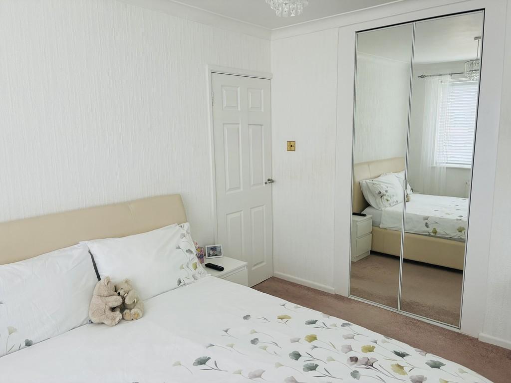 Masterbedroom1