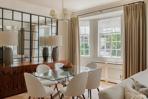 3 bedroom apartment for sale, Cornwall Gardens, London, SW7