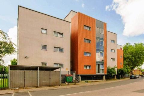 1 bedroom apartment to rent, Hermit Road, Canning Town