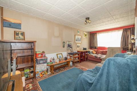 3 bedroom end of terrace house for sale, Beaver Lane, Ashford, Kent, TN23