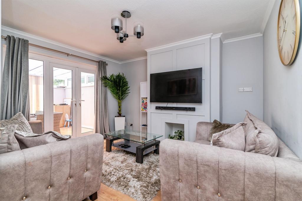 House in Nottingham, Redhill - View 2