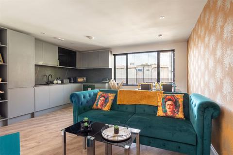 2 bedroom apartment to rent, Wellington Road, Brighton BN2