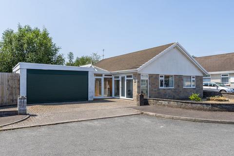 2 bedroom detached bungalow for sale, Carys Close, Penarth