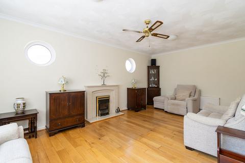 2 bedroom detached bungalow for sale, Carys Close, Penarth