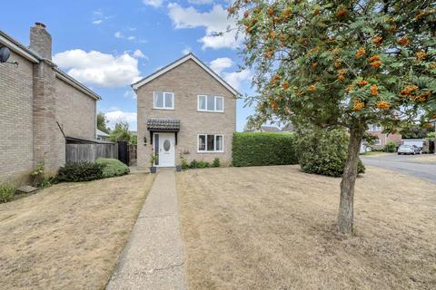 3 bedroom detached house for sale, Birch Road, Bury St. Edmunds