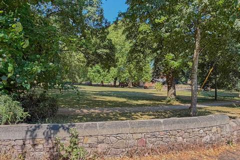 4 bedroom terraced house for sale, Belmont Road, Exeter