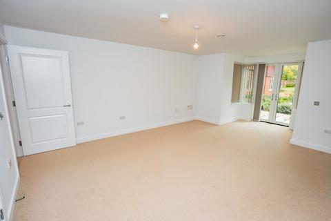 2 bedroom retirement property for sale, Burchmore House, Caddington