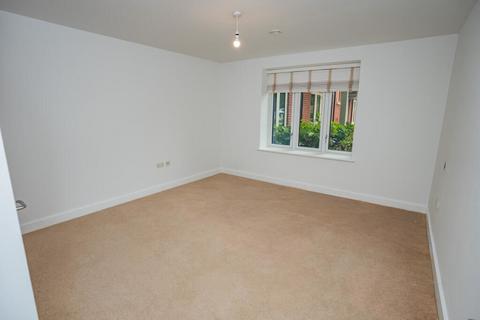 2 bedroom retirement property for sale, Burchmore House, Caddington
