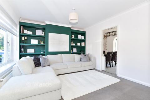 3 bedroom semi-detached house for sale, Rowan Close, Aylesford ME20